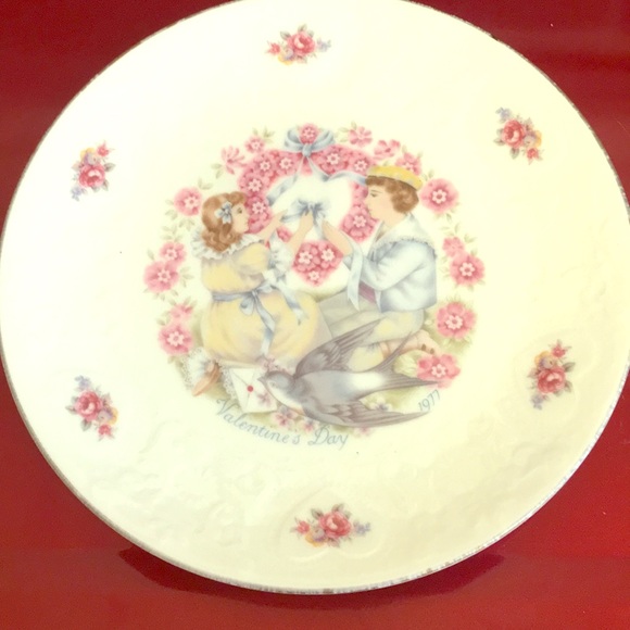Royal Doulton Other - Valentines Plate